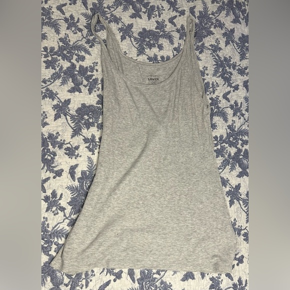 Small Tank Top 4 Piece Bundle (VGUC) - Picture 2 of 7